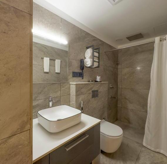 Номер Superior, The Habitat Suites