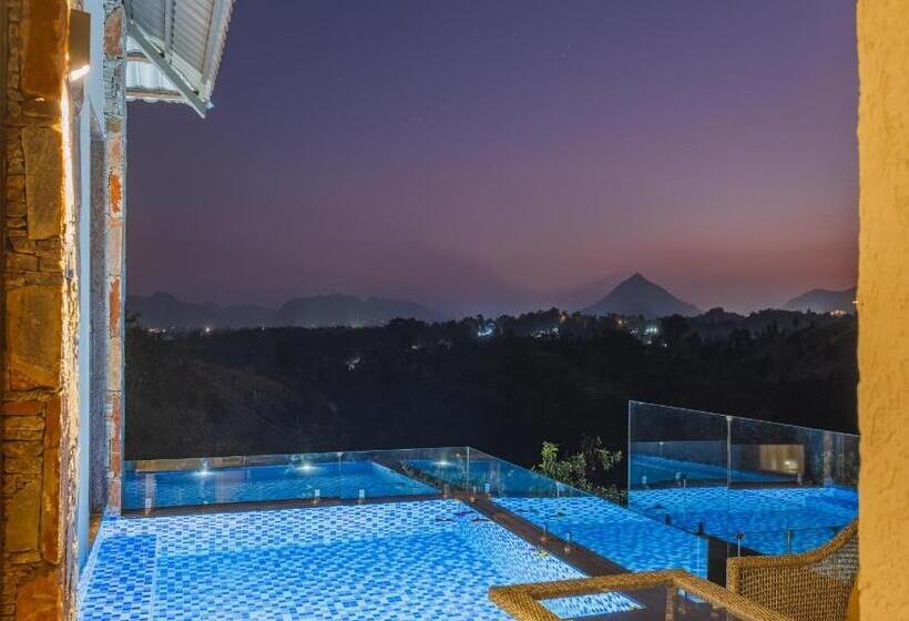 جناح ديلوكس, Sajjan Bagh Resort Kumbhalgarh