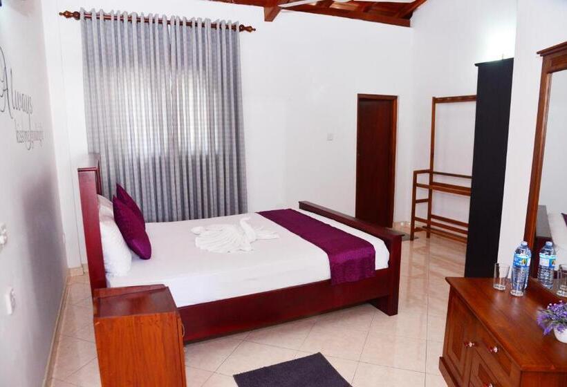 Номер Deluxe, Cinnamon Holiday Inn