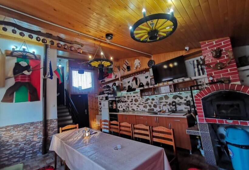 Дом 1 Спальня, Guest House Dorkos