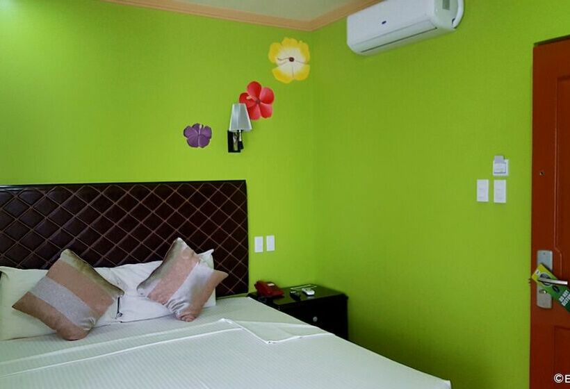 스위트, C & L Suites Inn