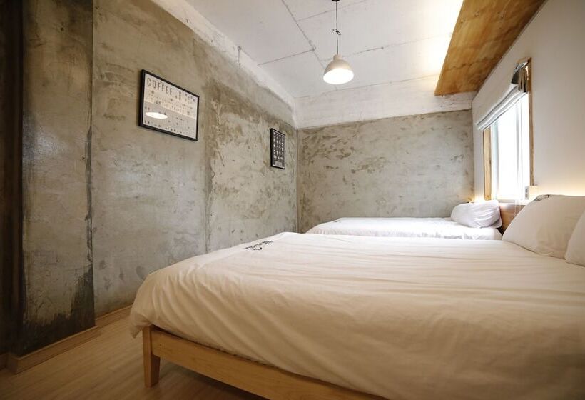 家庭间, Good Day Mate Hostel