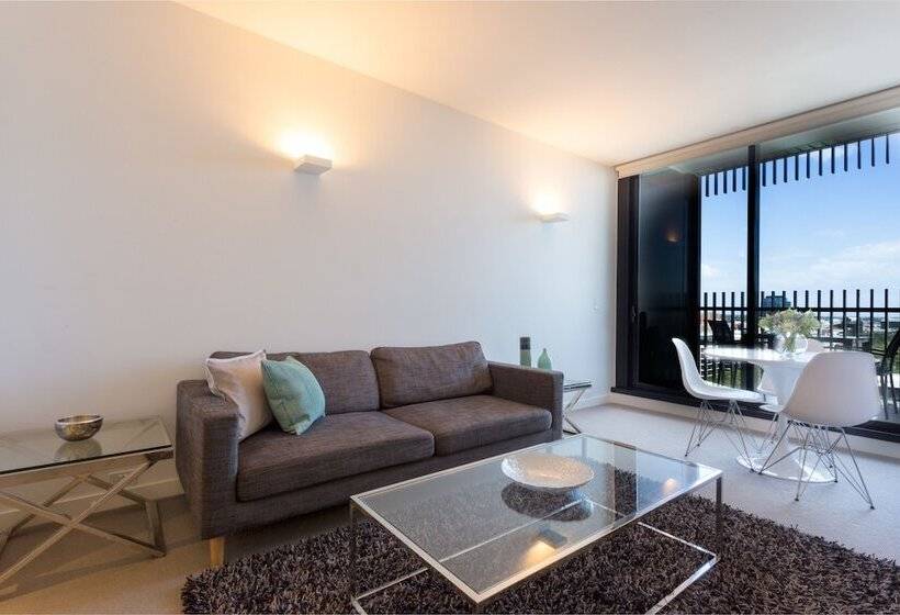 آپارتمان اجرایی 1 خوابه, Wyndel Apartments St Kilda Views