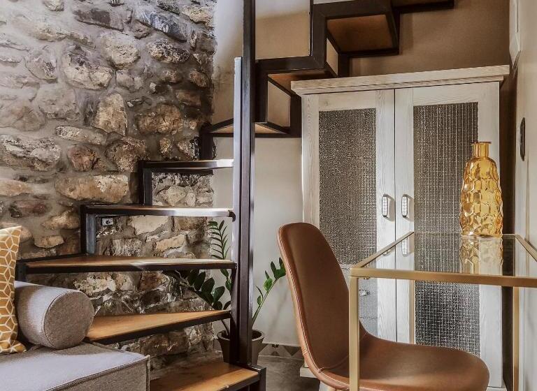 Студия Стандарт, Pyrgi Cretan Living & Spa