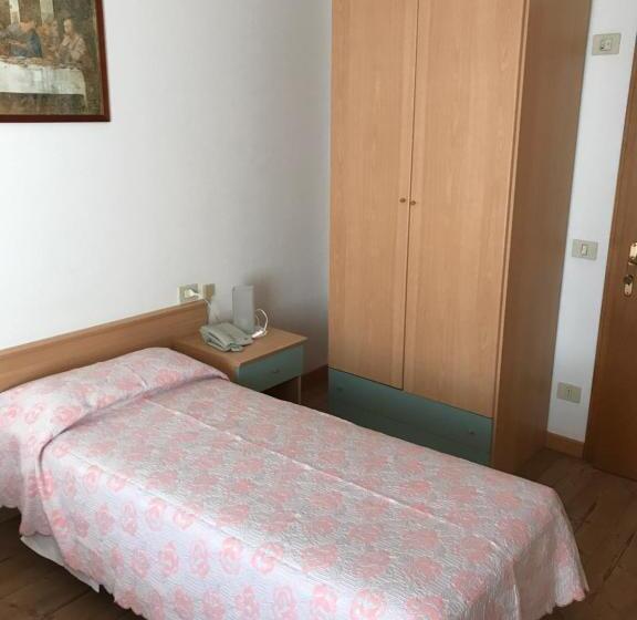 Economy Single Room, Albergo Dolomiti