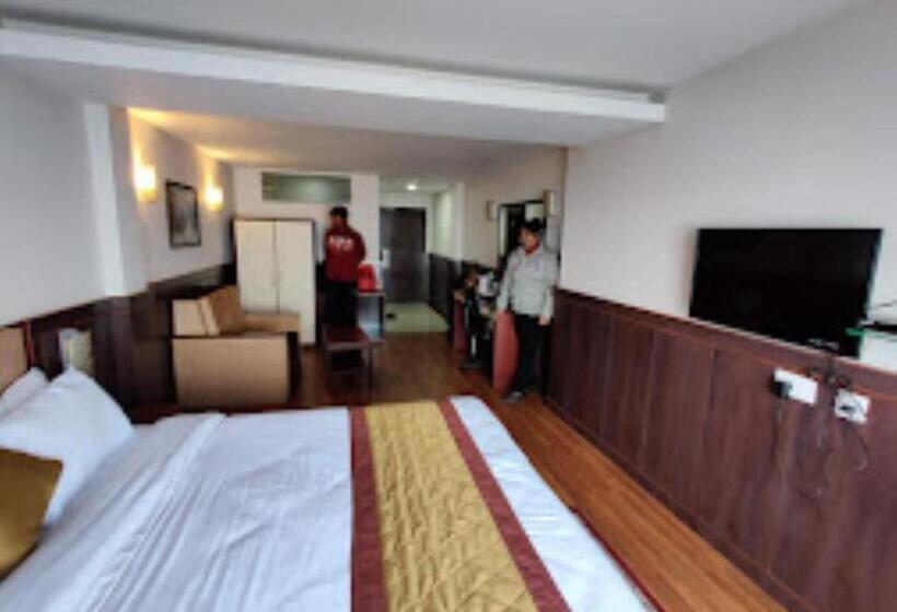 غرفة ديلوكس سرير كينج, View Point Residency , Darjeeling