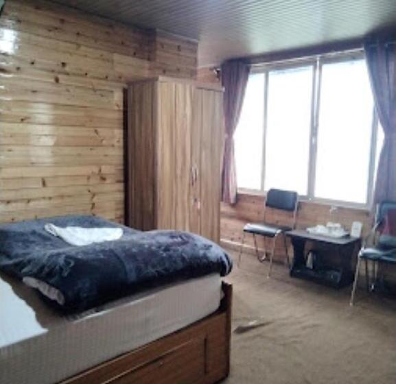 غرفة ديلوكس سرير كينج, View Point Residency , Darjeeling