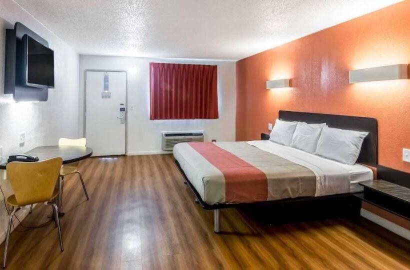 Номер Стандарт Индивидуальный, Whitten Inn