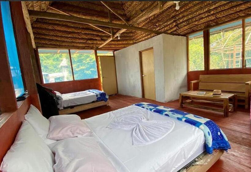Семейный Номер, Amazing Lodge Perú