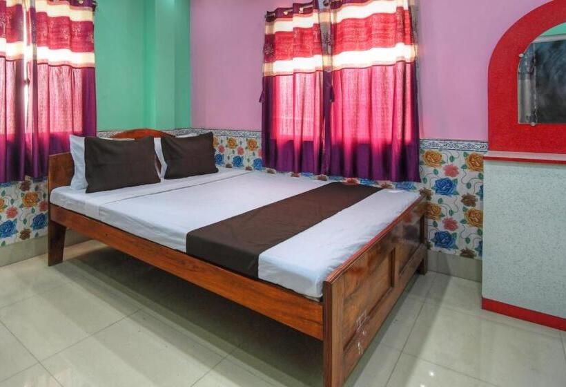 Трехместный Номер Классика, Oyo Yuvraj Lodge And