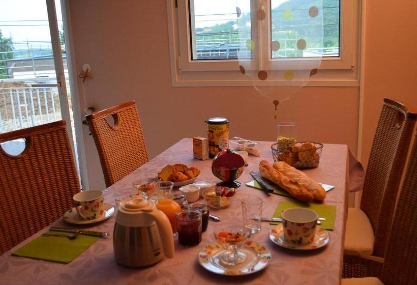 Номер Стандарт, Chambre D Hôtes Plesnois