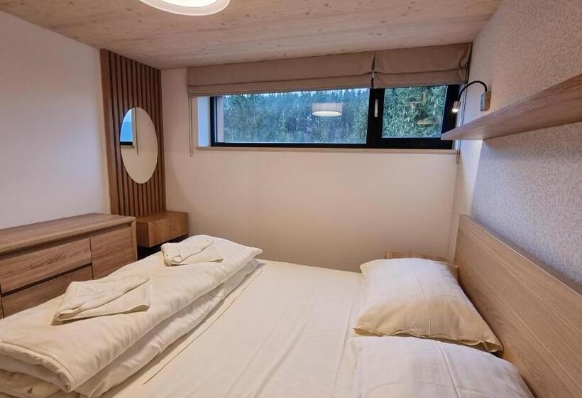 발코니가 있는 2 베드룸 아파트, Chalets Hrabovo