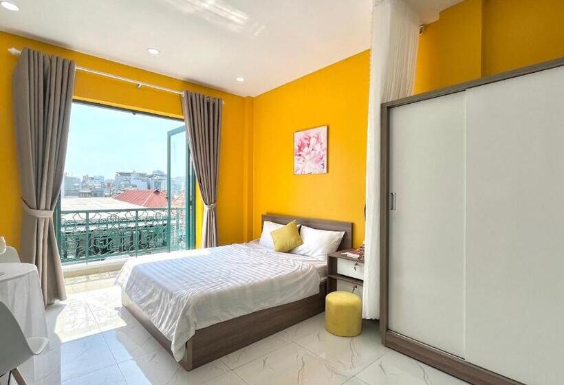 استودیوی لوکس, Luxury Condotel Sai Gon 3