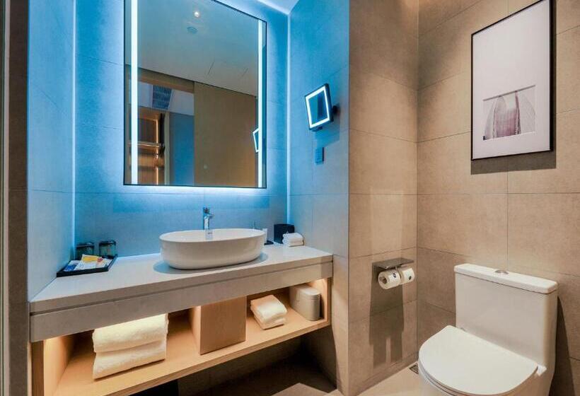 带观景的标准间, Park Inn By Radisson Zhuhai Gaolan Port