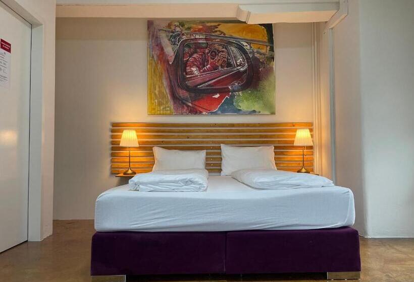 اتاق استاندارد, Swiss Bellevue Aathal