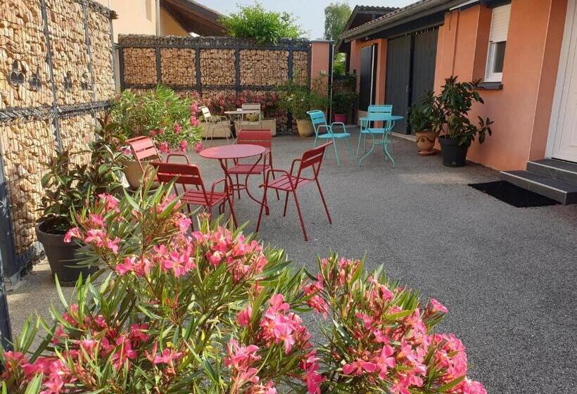 Номер Deluxe, Chambre D´hôtes Léonie & Restaurant