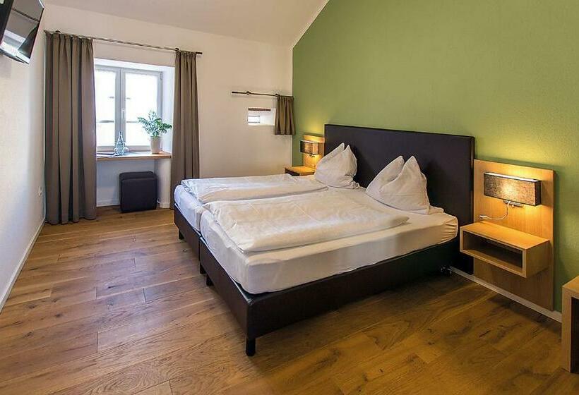 Номер Стандарт, Müllisch S Hof