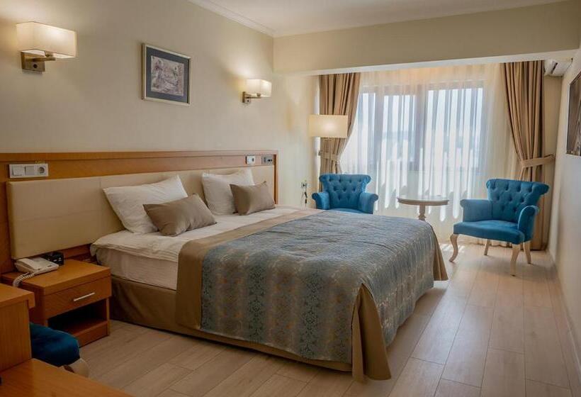 اتاق استاندارد یک نفره, Patalya Lakeside Resort