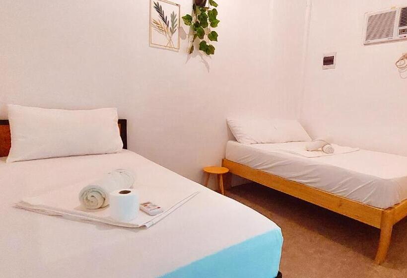 스탠다드 트리플 룸, Camotes Hostel Resort