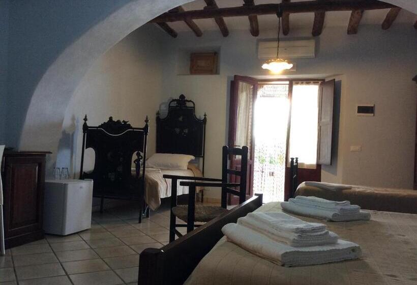 四人标准间, Albergo Seaside