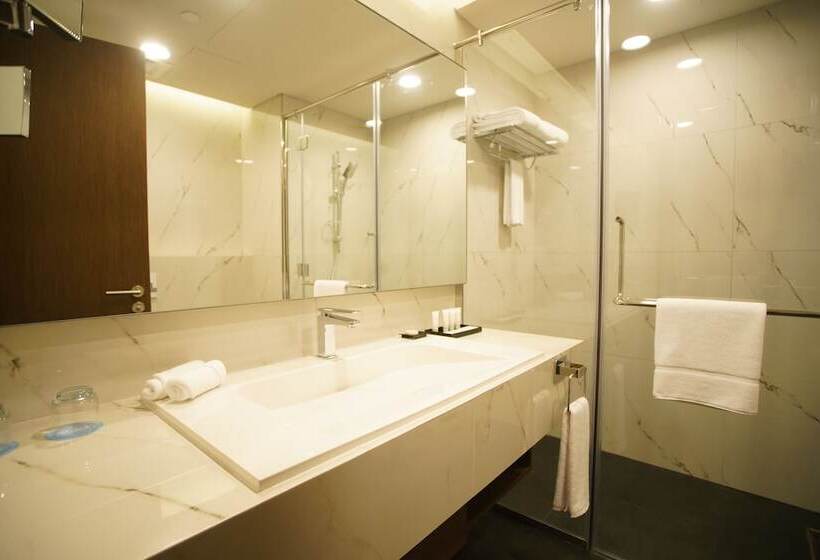 اتاق لوکس, C   Hotel And Suites Doha