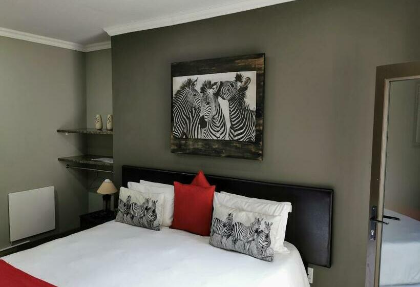 Номер Стандарт, Aerotropolis Guest Lodge