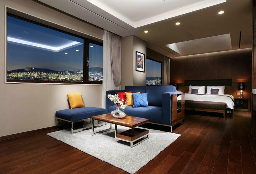 Королевский Люкс, Amanti Hotel Seoul