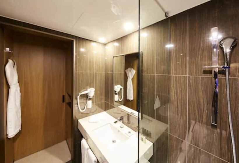 Номер Deluxe, Amanti Hotel Seoul