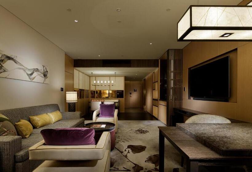Люкс, Four Seasons Hotel Kyoto
