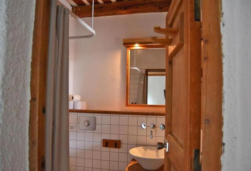 Номер Стандарт, Langley Hotel La Vieille Ferme