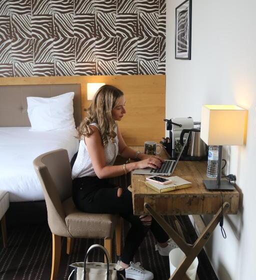 Люкс, Le Lodge Brit Hotel Strasbourg Zenith