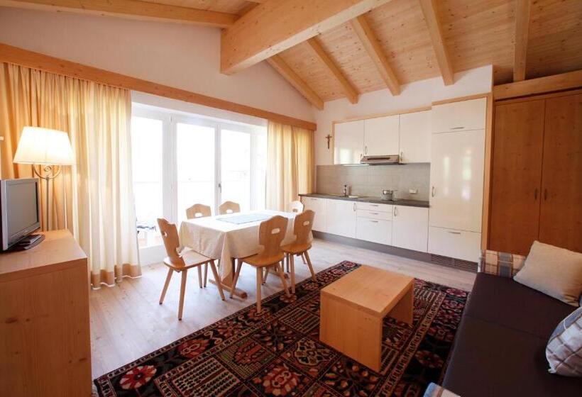 Апартаменты Deluxe 2 Спальни, Christophorus Mountain Residence