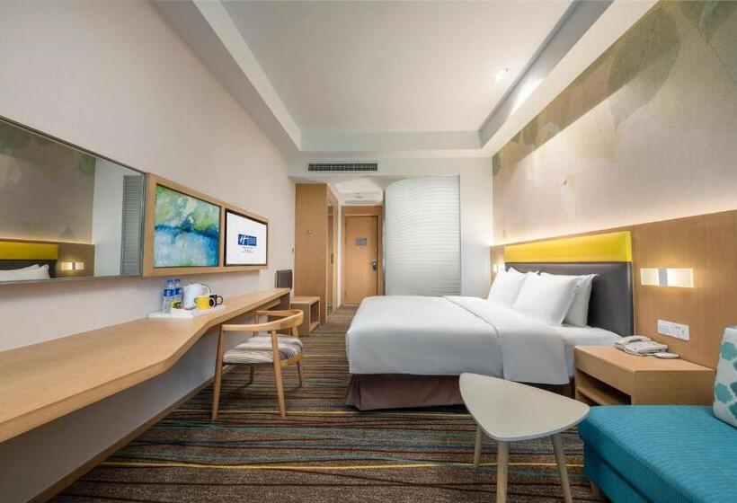 Номер Superior Вид на Реку, Holiday Inn Express Emei Mountain, An Ihg