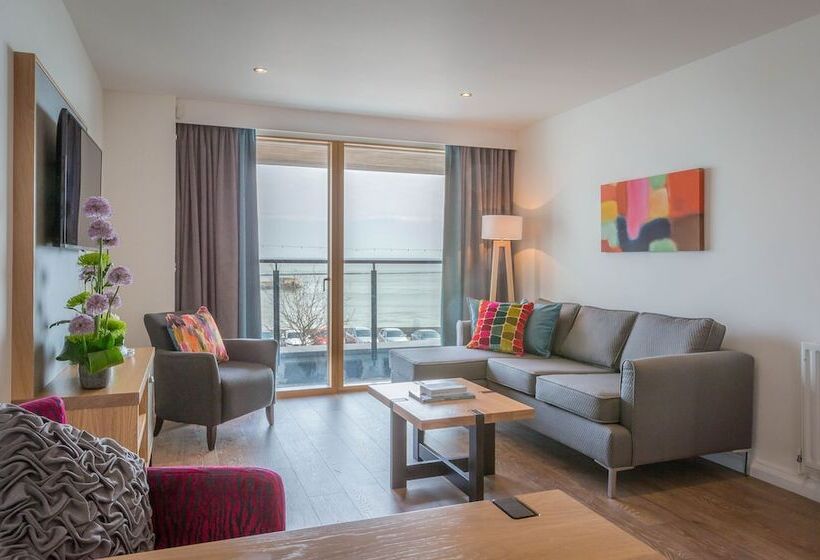Апартаменты 2 Спальни Вид на Море, Talbot Suites At Stonebridge