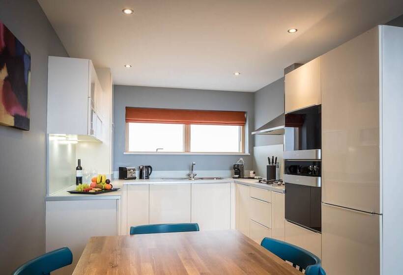 Апартаменты 2 Спальни Внутрение, Talbot Suites At Stonebridge