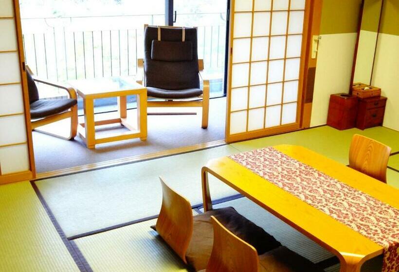 标准三人间共用浴室, Breezbay Seaside Resort Matsushima