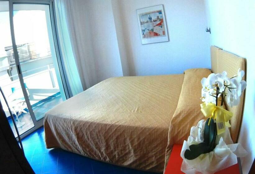 Апартаменты 2 Спальни Боковой Вид на Море, Residence Adriatico
