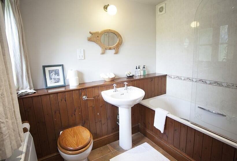 Дом 1 Спальня, Beeches Farmhouse Country Cottages & Rooms
