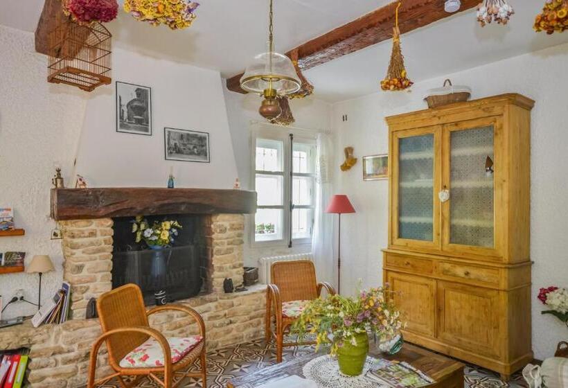 スタンダードルーム, Chambres D Hôtes Le Colombier