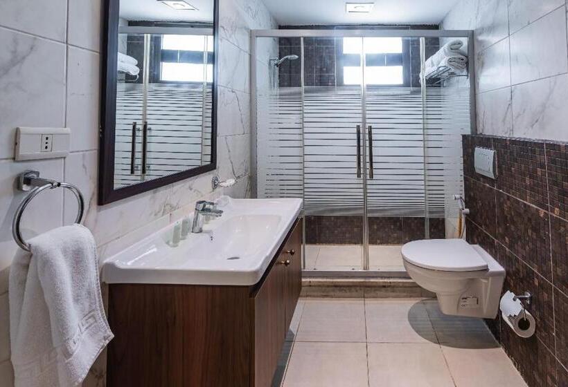 سوییت جونیور لوکس, Lancaster Hotel Apartments Gardens