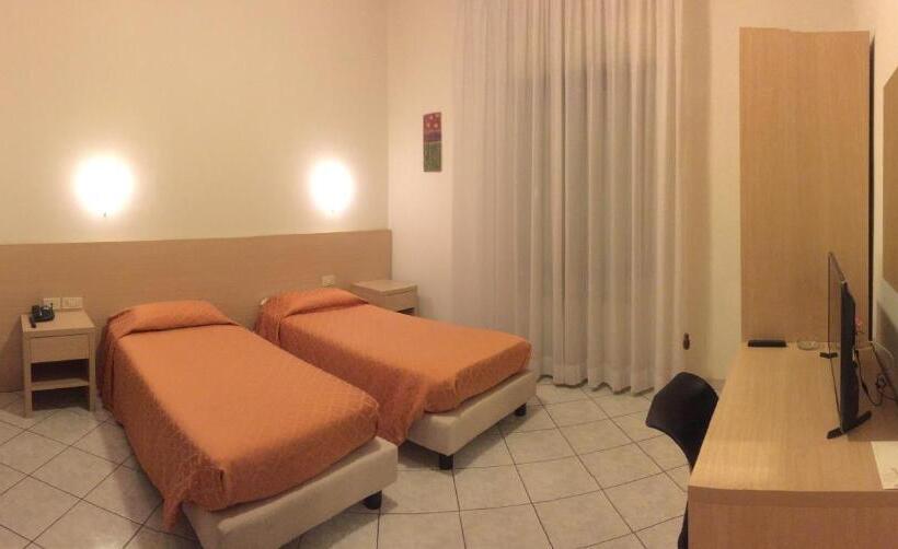 스탠다드 룸, Albergo La Posta Arezzo