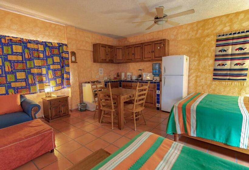 جناح جونيور, Posada Luna Sol