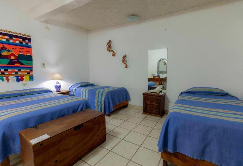 غرفة قياسية ثلاثية, Posada Luna Sol