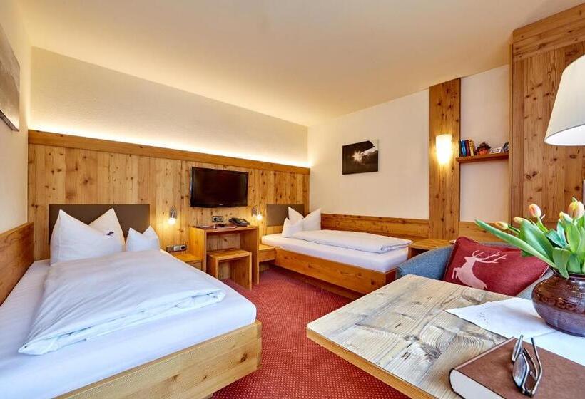 Comfort room with balcony, Franziska
