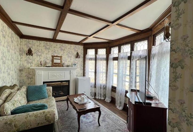 スタンダードルーム, Bedham Hall B&b
