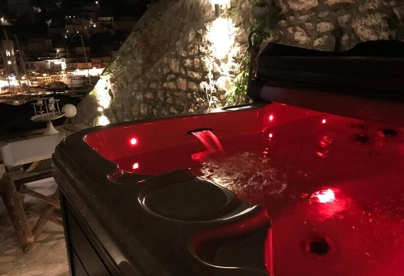 Номер Deluxe, Portadelmare Deluxe Suites