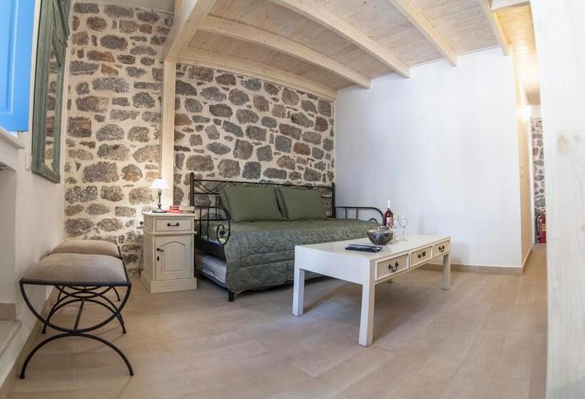 Люкс, Portadelmare Deluxe Suites