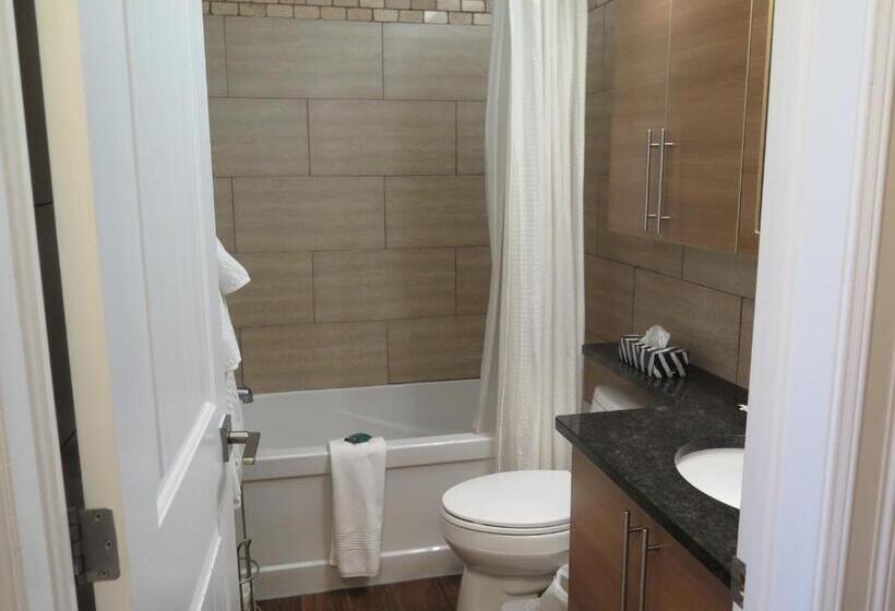Люкс, Western Hotel & Executive Suites