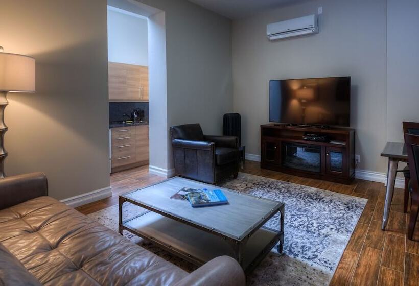 Люкс Повышенной Комфортности, Western Hotel & Executive Suites