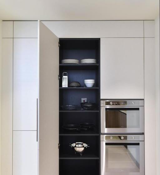 带2个卧室带海景的公寓, Voco Doha West Bay Suites, An Ihg